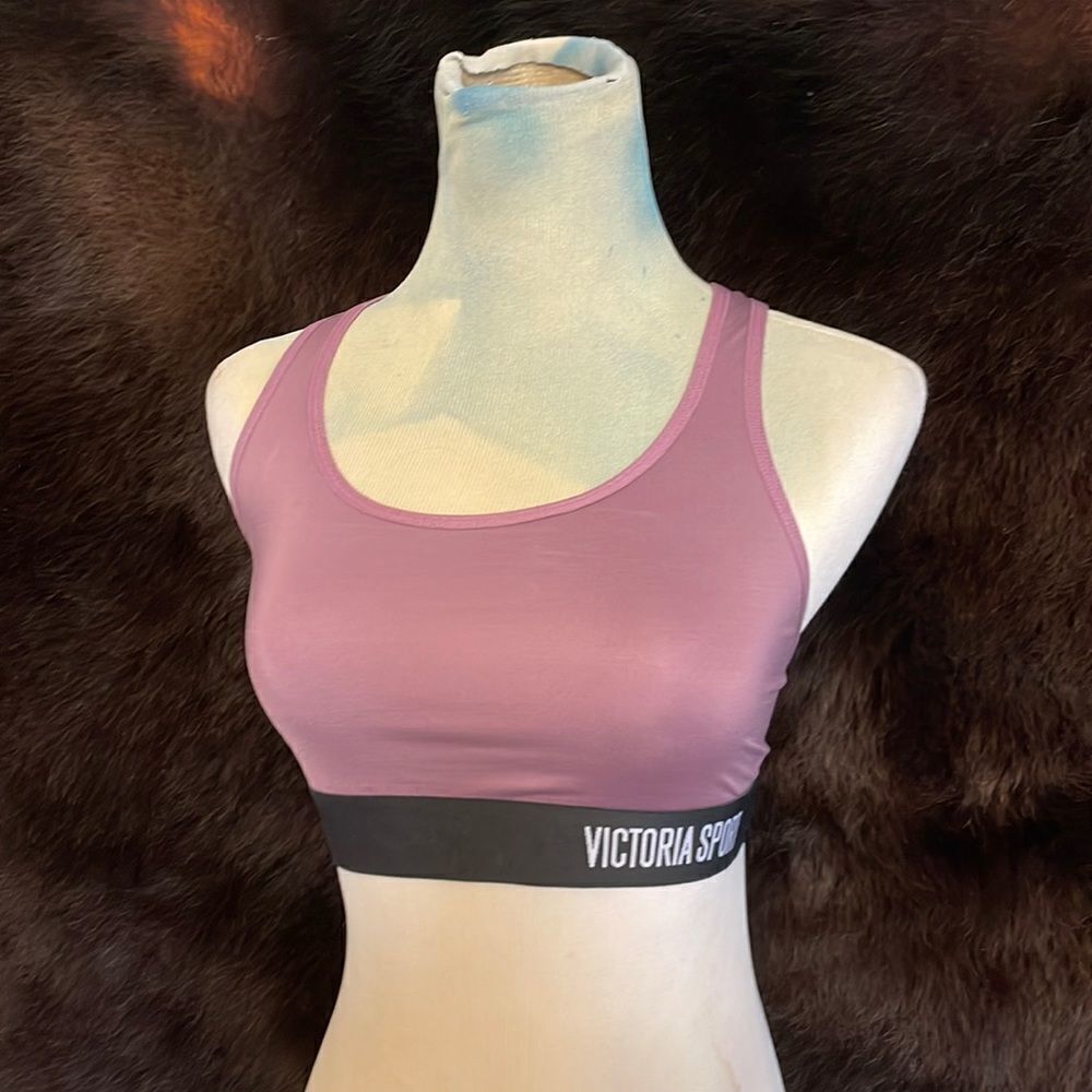 Victoria’s Secret sports bra S (1675)
